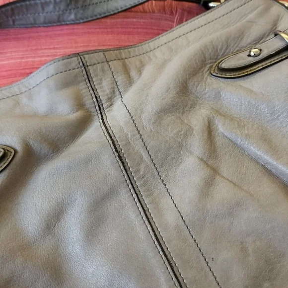 Vintage Leather Coach Purse - Picture 8 of 8